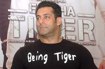 Who will kick off with Salman Khan?